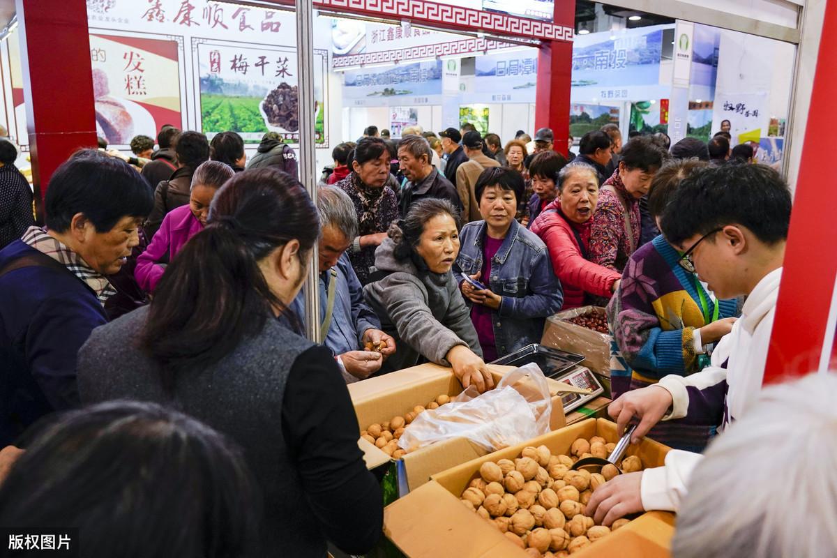 哈南会展中心喜讯连连，未来展望璀璨夺目